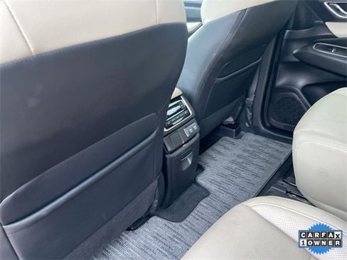 Used 2022 Subaru Ascent Limited image 25