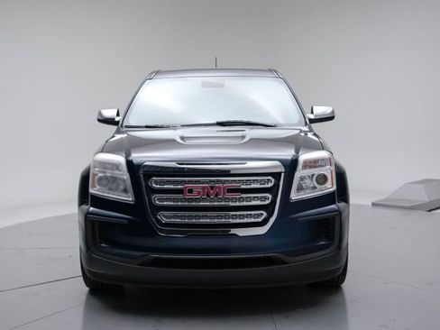 Used 2017 GMC Terrain SLE FWD image 11