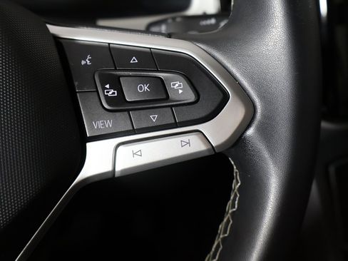 Used 2022 Volkswagen Atlas SE image 47