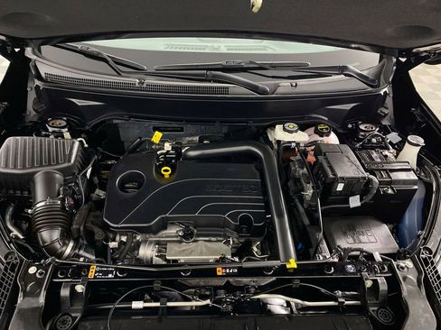 Used 2024 GMC Terrain Denali w/ Denali Premium Package image 24