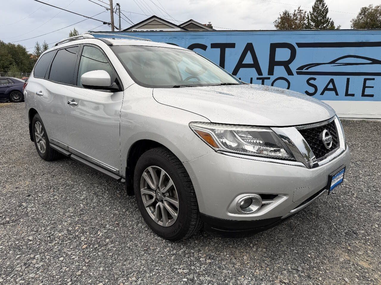 Used 2014 Nissan Pathfinder SL w/ SL Premium Package AWD/4WD image 1