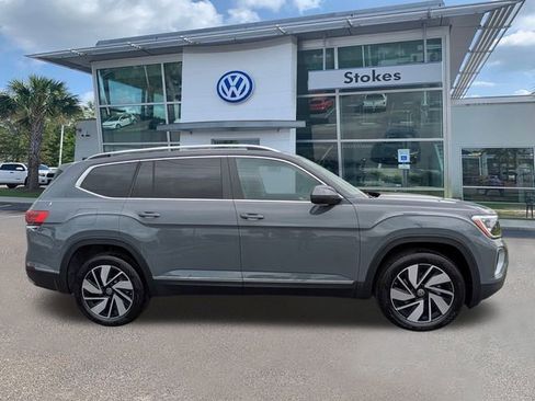 New 2026 Volkswagen Atlas SEL image 3