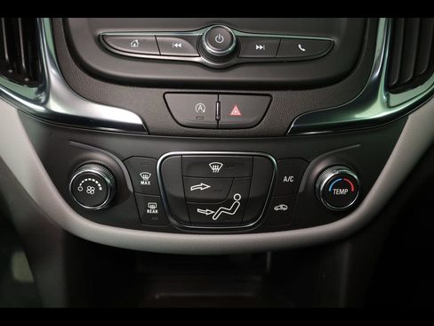 Used 2024 Chevrolet Equinox LS w/ Driver Confidence II Package image 23