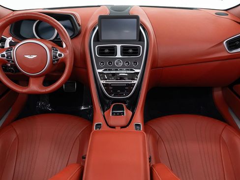 Used 2021 Aston Martin DB11 Volante RWD image 29