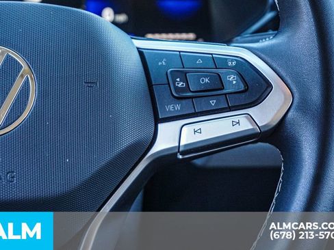 Used 2024 Volkswagen Taos S image 30