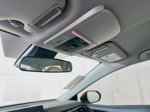 Certified 2023 Toyota Camry SE FWD image 18