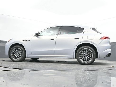 Used 2024 Maserati Grecale GT image 45