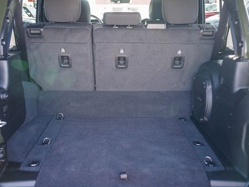 Used 2023 Jeep Wrangler Unlimited w/ Sun & Screen Package image 23