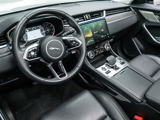 Used 2023 Jaguar F-PACE S AWD/4WD image 16