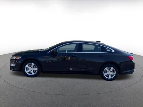 Used 2024 Chevrolet Malibu LT image 9