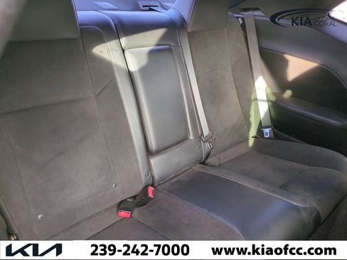 Used 2015 Dodge Challenger R/T Scat Pack w/ Scat Pack Appearance Package image 12