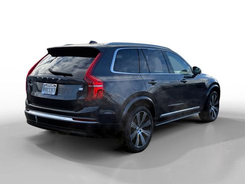 Used 2023 Volvo XC90 T8 Ultimate w/ Protection Package Premier image 5