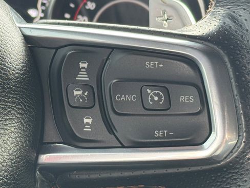 Used 2022 Jeep Wrangler Unlimited Rubicon w/ Trailer Tow Package image 19