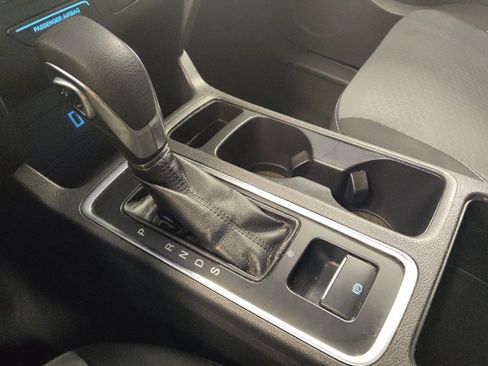 Used 2018 Ford Escape SE FWD image 26