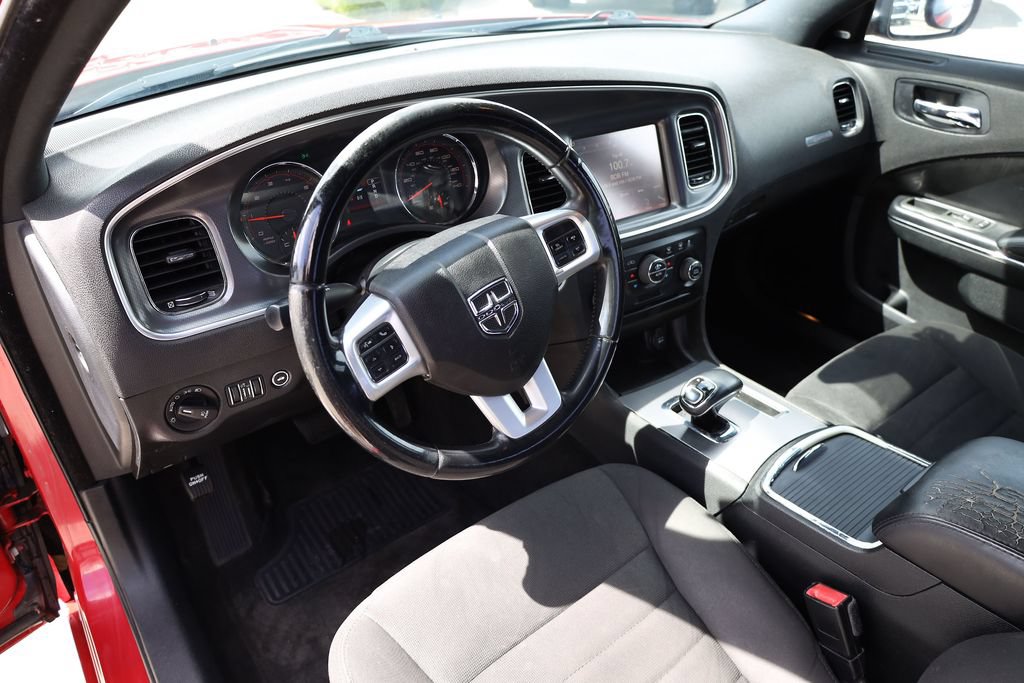 Used 2013 Dodge Charger SXT w/ Sport Appearance Group RWD image 12