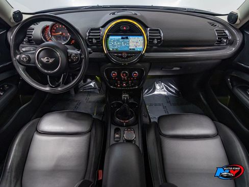 Used 2017 MINI Cooper Clubman S image 2