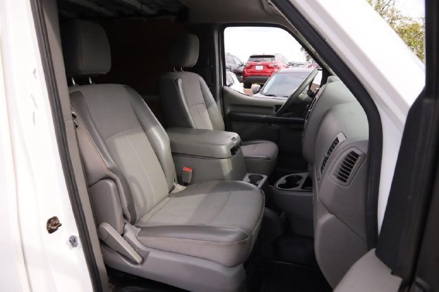 Used 2018 Nissan NV 2500 SV w/ Navigation Package RWD image 25