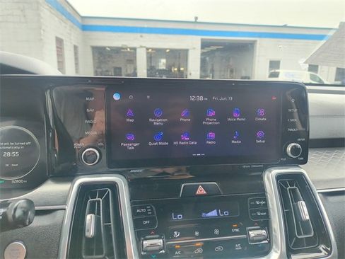 Used 2021 Kia Sorento SX Prestige image 24