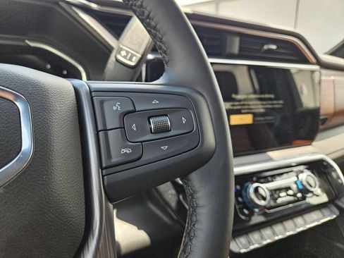 New 2026 GMC Sierra 2500 Denali Ultimate AWD/4WD image 14