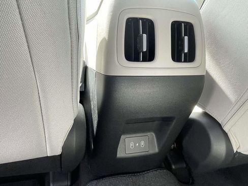 New 2026 Hyundai Tucson SEL image 11