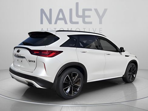 Used 2023 INFINITI QX50 Sport w/ Cargo Package FWD image 5