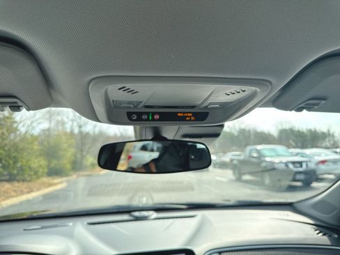 Used 2025 Chevrolet Malibu RS image 15