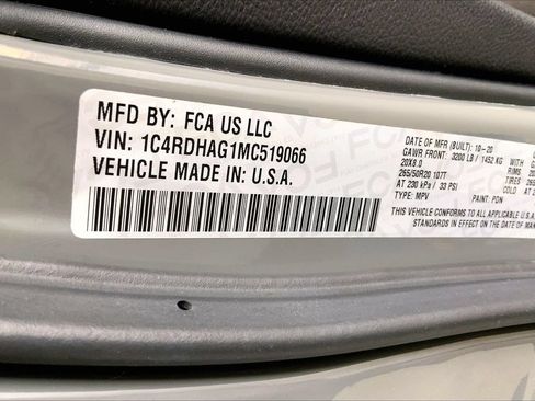 Used 2021 Dodge Durango SXT RWD image 8