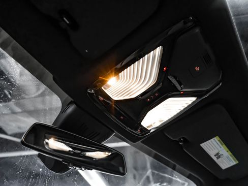 Used 2022 BMW X5 M50i w/ Premium Package image 34