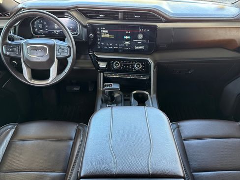 Used 2023 GMC Sierra 1500 Denali w/ Technology Package image 17