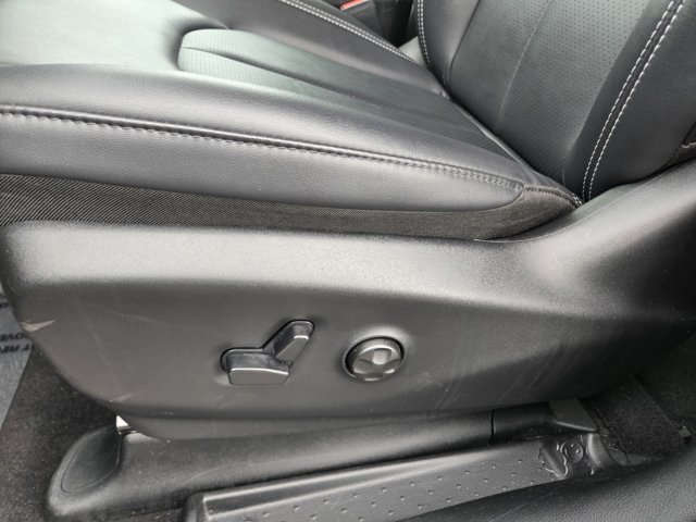 Used 2026 Chrysler Pacifica Select FWD image 29