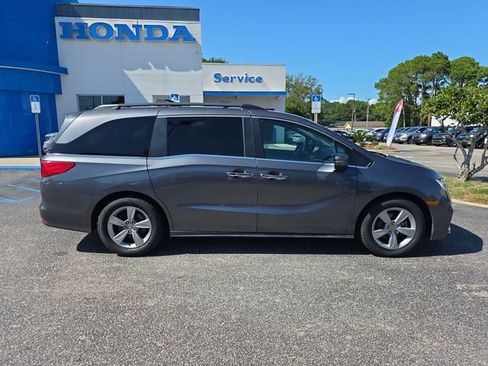 Used 2018 Honda Odyssey EX-L image 3