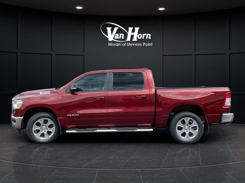 Used 2022 RAM 1500 Big Horn AWD/4WD image 4