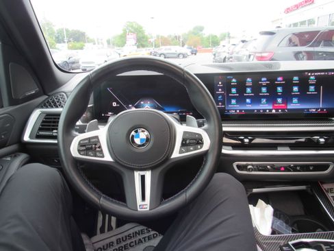 Used 2024 BMW X5 M60i w/ Climate Comfort Package AWD/4WD image 23