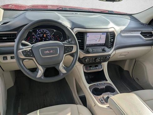 Used 2023 GMC Acadia Denali w/ Denali Ultimate Package image 16