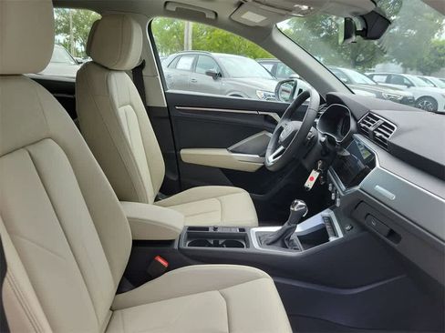 New 2025 Audi Q3 2.0T Premium image 22