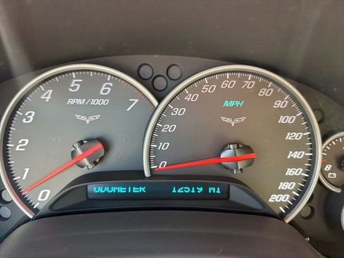 Used 2012 Chevrolet Corvette Grand Sport w/ 3LT Preferred Equipment Group RWD image 17