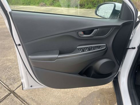 Certified 2023 Hyundai Kona SEL w/ Cargo Package FWD image 12