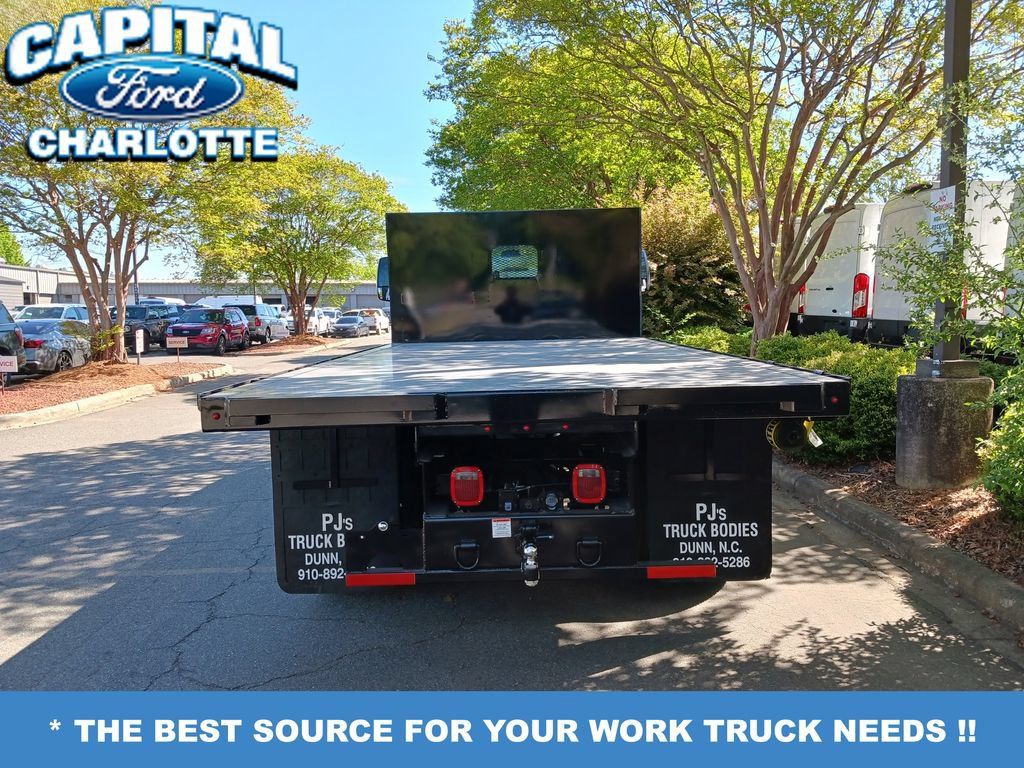 New 2027 Ford F750 2WD Regular Cab Super Duty image 4