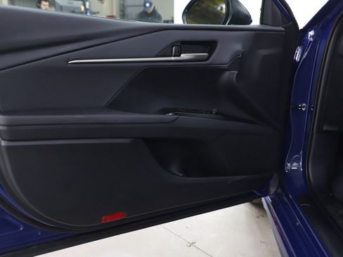 Used 2025 Toyota Camry LE image 17