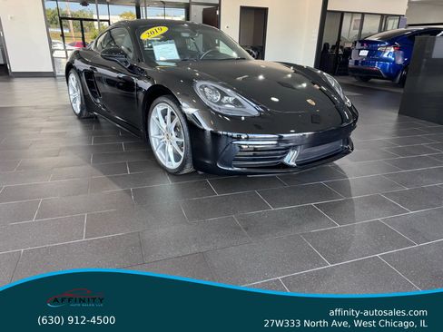 Used 2019 Porsche 718 Cayman image 1