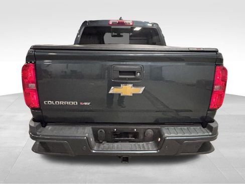 Used 2019 Chevrolet Colorado Z71 image 4
