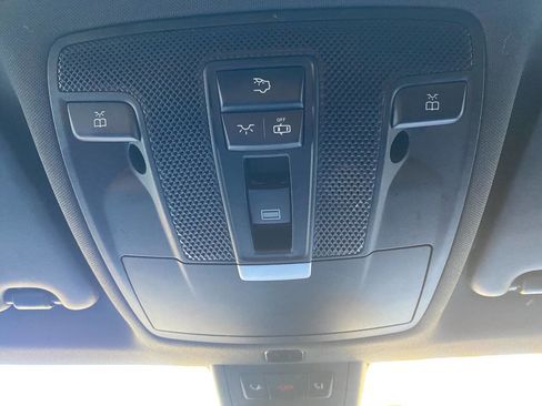 Used 2017 Mercedes-Benz GLA 250 4MATIC image 27