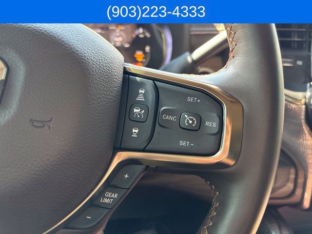 Used 2025 RAM 2500 Limited AWD/4WD image 23