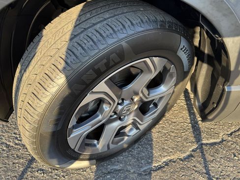Used 2017 Honda CR-V EX image 26