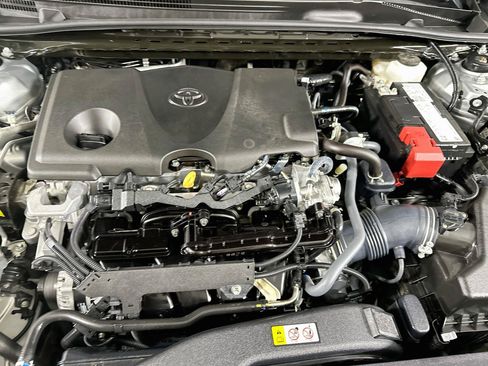 Used 2024 Toyota Camry XSE FWD image 31