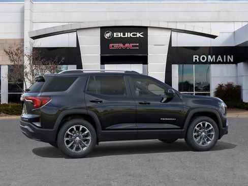 New 2026 GMC Terrain Elevation w/ Elevation Premium Package FWD image 5
