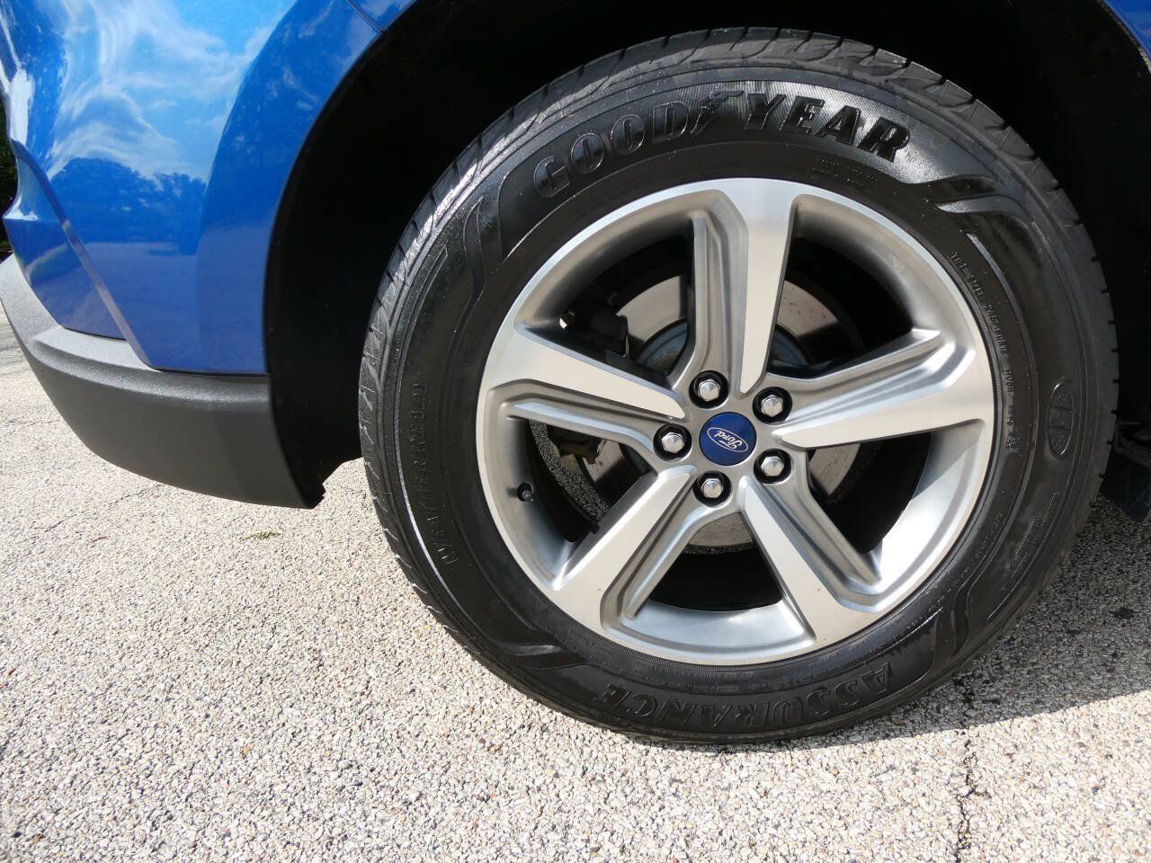 Used 2020 Ford Edge SEL w/ Convenience Package AWD/4WD image 34