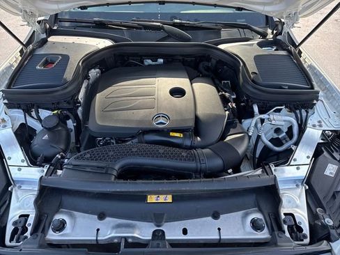 Used 2022 Mercedes-Benz GLC 300 image 28