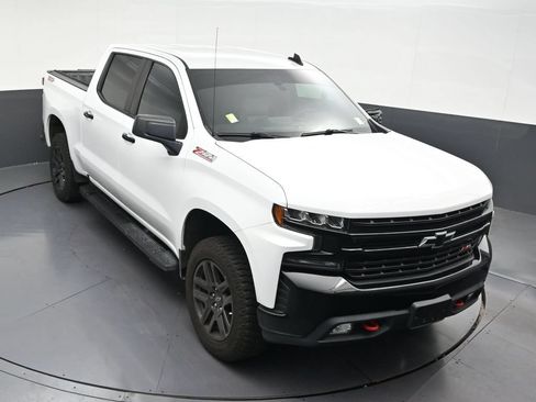 Used 2021 Chevrolet Silverado 1500 LT Trail Boss w/ Convenience Package II AWD/4WD image 21