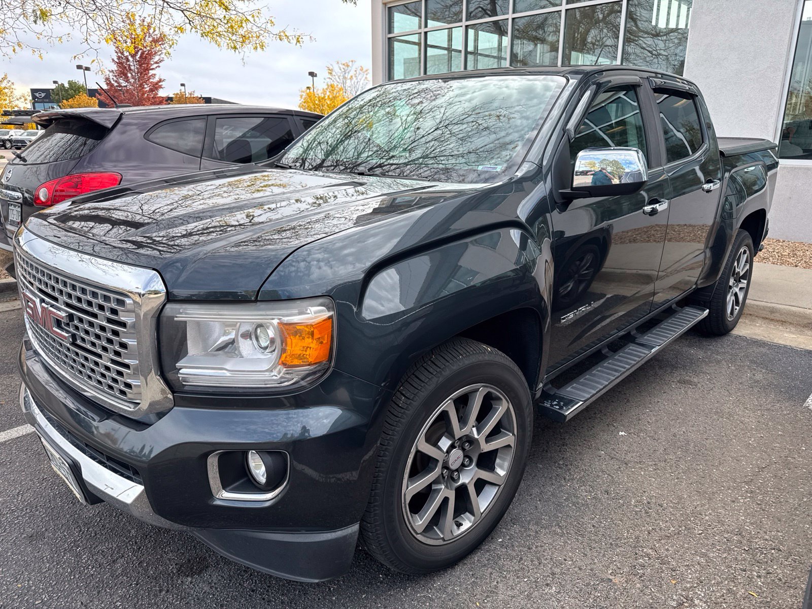 Used 2018 GMC Canyon Denali AWD/4WD image 1